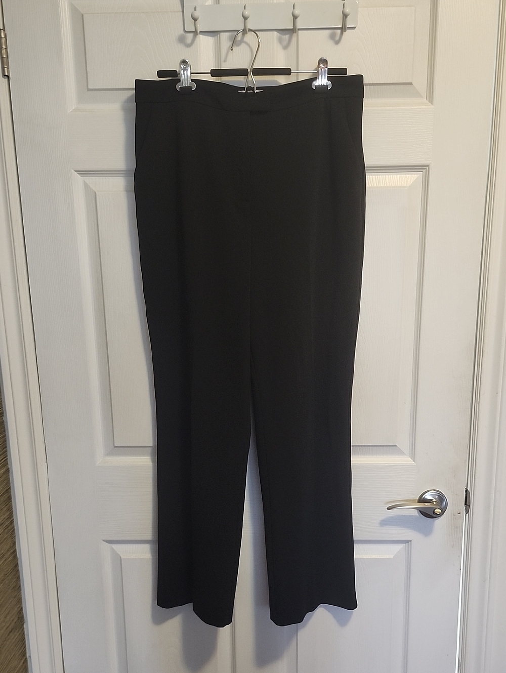 Suzy Shier Black Straight-Leg Dress Pants